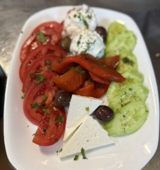 Нашенска Салата